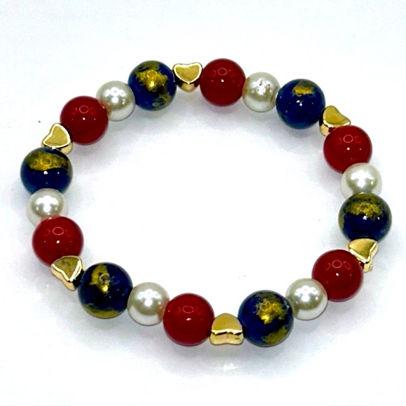 Handmade Patriotic Beaded Bracelt - Picture 1 of 3